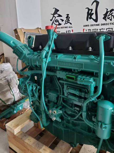 Original Excavator EC140 EC240 EC210 EC360 EC480 EC700 Diesel Engine Assembly D6E D7E D13F Engine Assembly for EC480D Engine