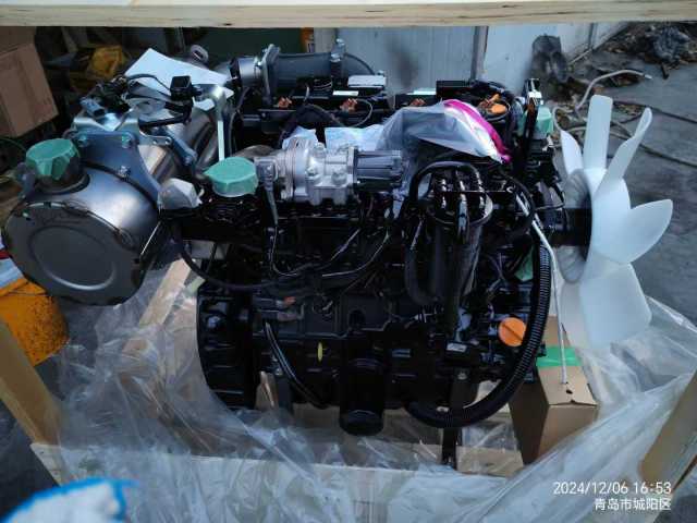 Excavator Accessories Engine 4TNV98C 3TNM72 3TNV74 3TNV76 3TNV80 3TNV82 3TNV88 4TNV88 4TNV98 Engine for Yanmar 4TNV98 Engine