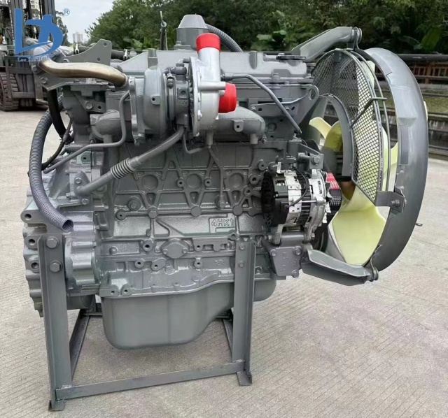 Diesel Engine Assy 4HK1 6HK1 6BG1 4LE1 4LE2 4HF1 4HE1 4JB1 4BD1 4JJ1 4BG1 Complete Engine Excavator for Isuzu