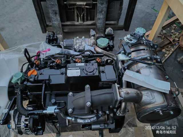 Excavator Accessories Engine 4TNV98C 3TNM72 3TNV74 3TNV76 3TNV80 3TNV82 3TNV88 4TNV88 4TNV98 Engine for Yanmar 4TNV98 Engine