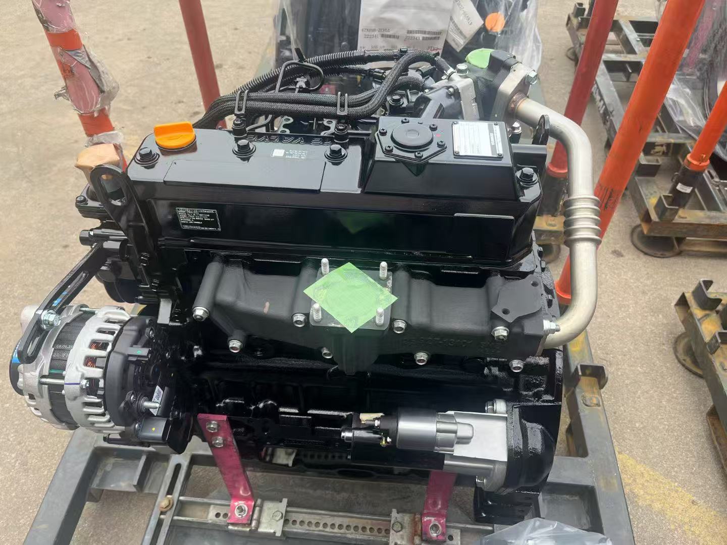 4TNV98 4TNV94 4TNV88 3TNV88 3TNV84 3TNV70 Complete Engine Assembly 4TNV98 Engine Completely Assy for Yanmar 4TNV98 Motor