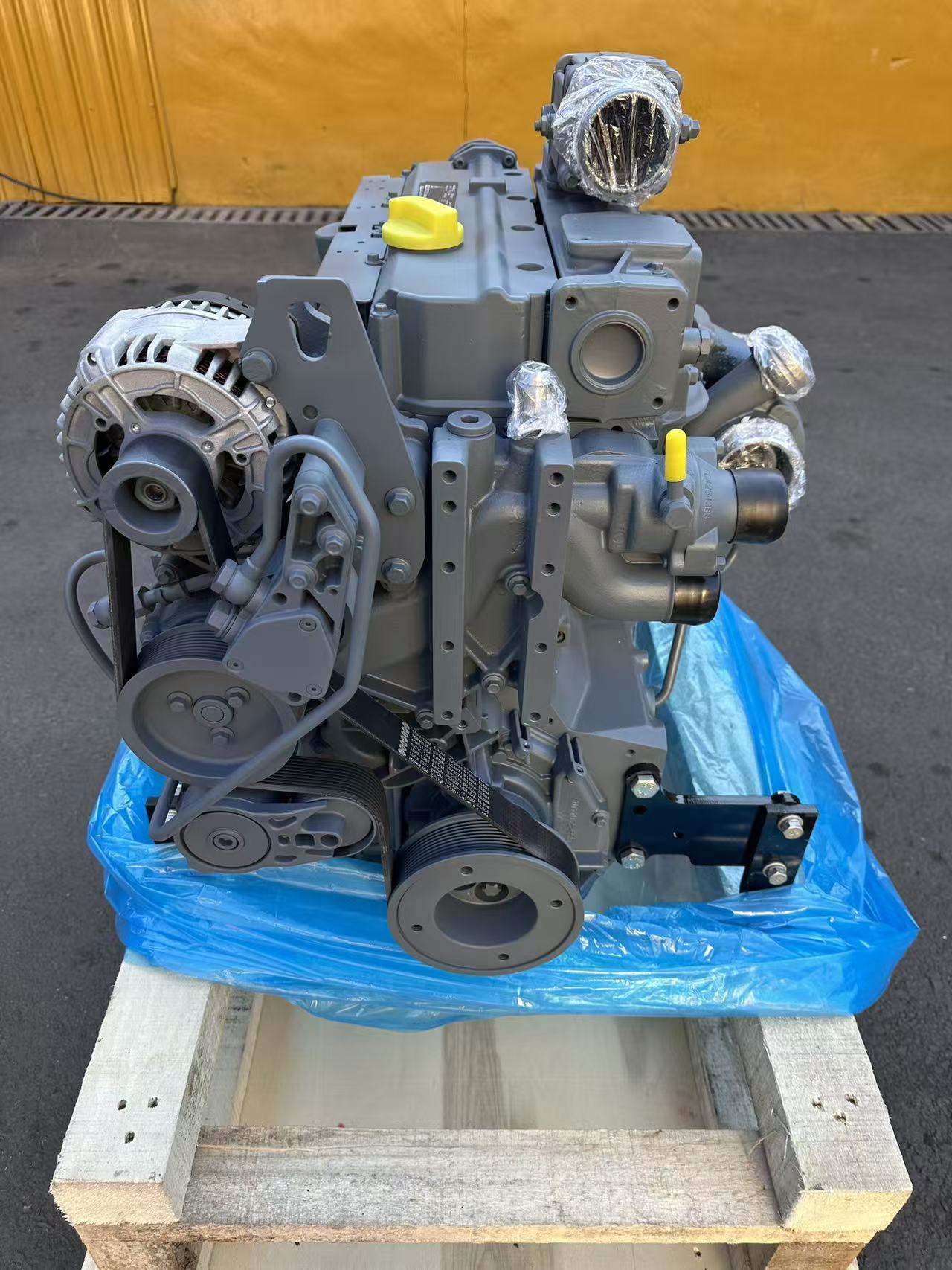 BF4M2012C Complete Engine Assembly for Deutz BF4M2012C Diesel Engine Assembly BF4M2012C BF 4M 2012 C Engine Motor