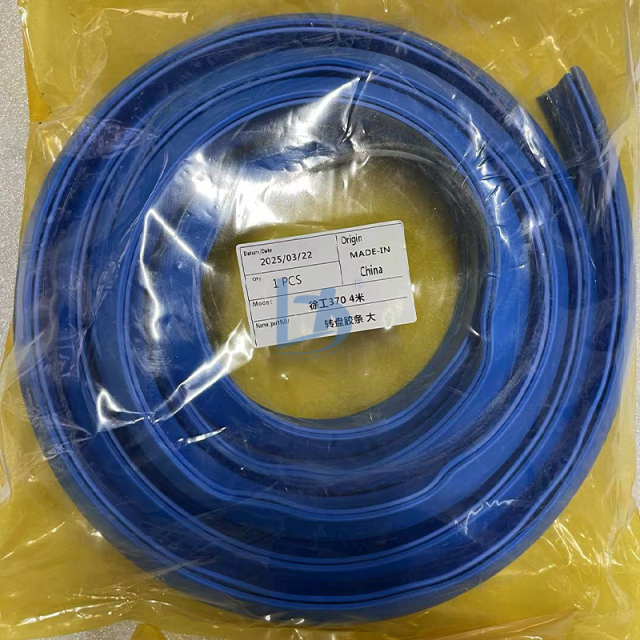 Excavator Slewing Bearing Seal Strip Turntable Swing Bearing Sealing Rubber Strip for Xugong 370 Turntable Rubber Strip 5.5 m 4m