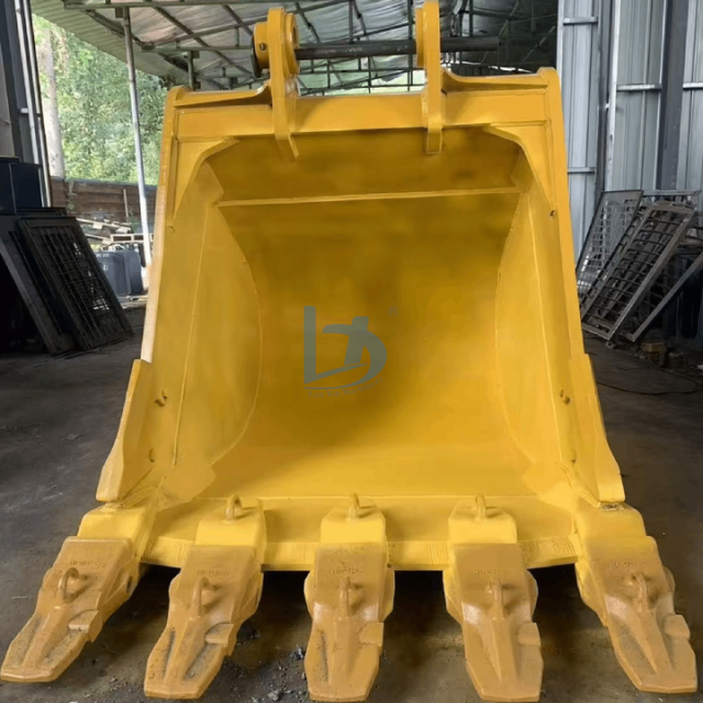 Excavator Bucket  Excavator 1.9 Bucket Is Used for Excavators 1.9 square Rock Bucket for Cat