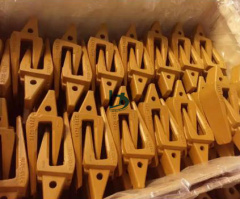 Excavator Bucket Teeth Tooth Adapter Pc60 Pc200 Sk200 Cat330 53103205 for Cat Komatsu Kobelco