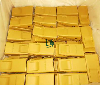Excavator Bucket Teeth Tooth Adapter Pc60 Pc200 Sk200 Cat330 53103205 for Cat Komatsu Kobelco