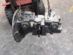 PC200-7 Main Pump Hydraulic Pump 708-2L-31123 Hydraulic Piston Pump Main Hydraulic Pump for Komatsu PC200-7 Excavator Main Pump