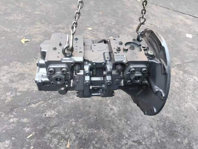 PC200-7 Main Pump Hydraulic Pump 708-2L-31123 Hydraulic Piston Pump Main Hydraulic Pump for Komatsu PC200-7 Excavator Main Pump