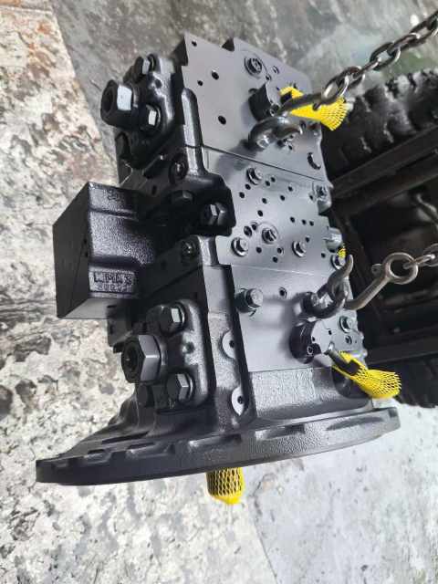 708-2G-04960 708-2L-31411 Hydraulic Pump PC200-10 PC200-10M0 Main Pump for Komatsu PC200-10M0 Excavator Hydraulic Main Pump