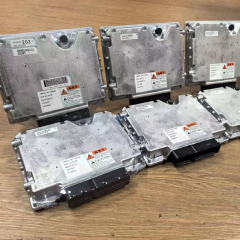 Excavator Engine Controller ECU ECM 898296202-5 24V Engine Control Module Compatible with 4JG3 4JJ1 4HK1 6HK1 6WG1 Engine Parts