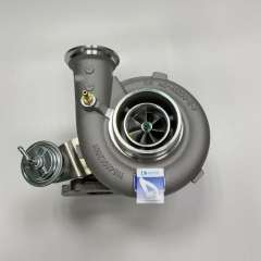 Lanxin New High Quality Turbocharger 3802018 846883 with Gaskets for Volvo Penta TAD582VE Diesel Engine