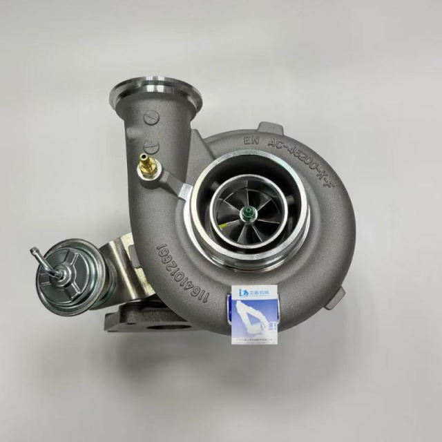 Lanxin New High Quality Turbocharger 3802018 846883 with Gaskets for Volvo Penta TAD582VE Diesel Engine