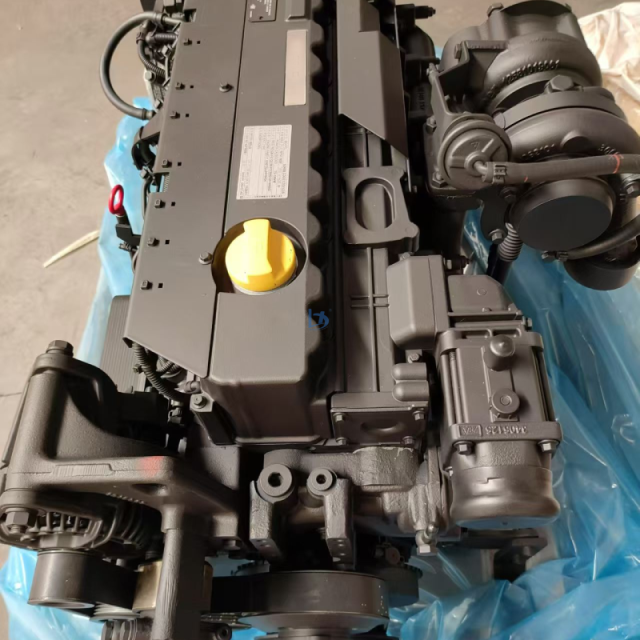 D6E Engine Replacement 123kW 1800RPM for Volvo EC210 EC220 Excavator 5.7L 6-Cylinder Diesel Engine Assy