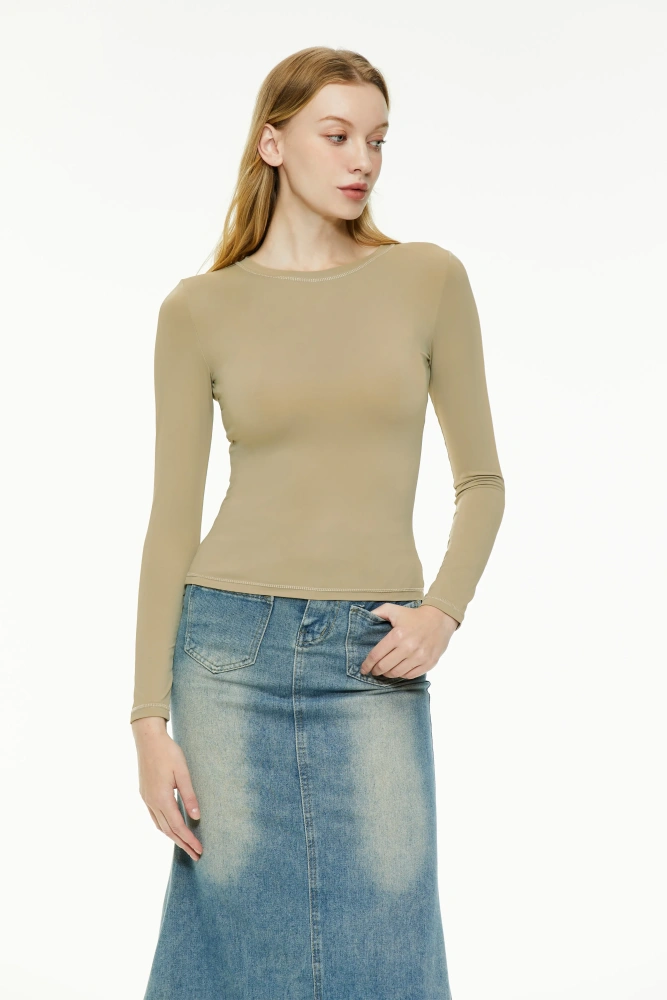 Women‘s Stretch Long Sleeve Base Layer