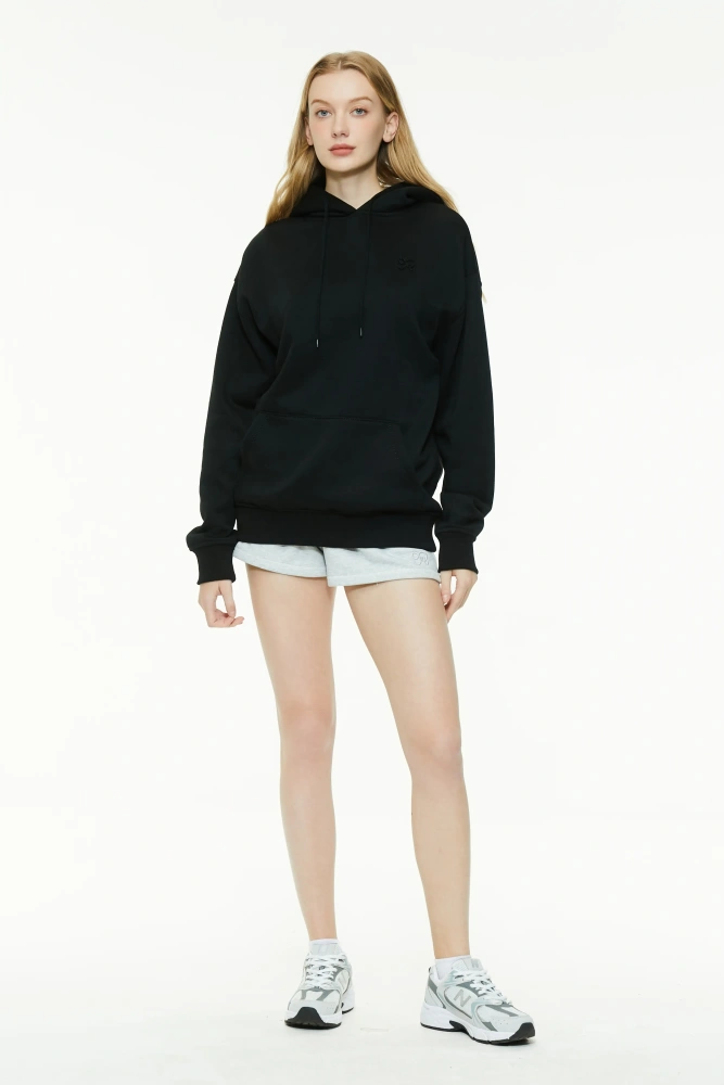 Basic hooded sweatshirt