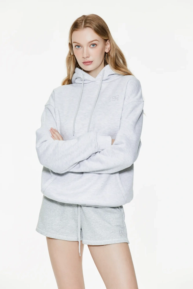 Basic hooded sweatshirt