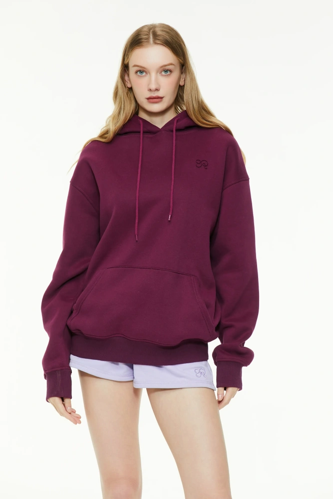 Basic hooded sweatshirt