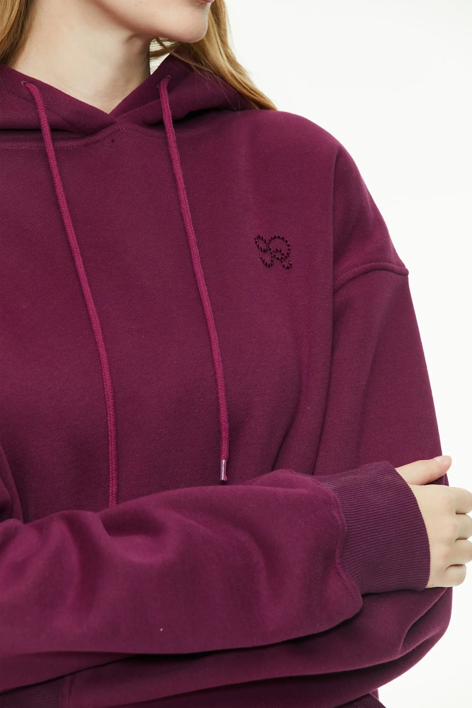 Basic hooded sweatshirt