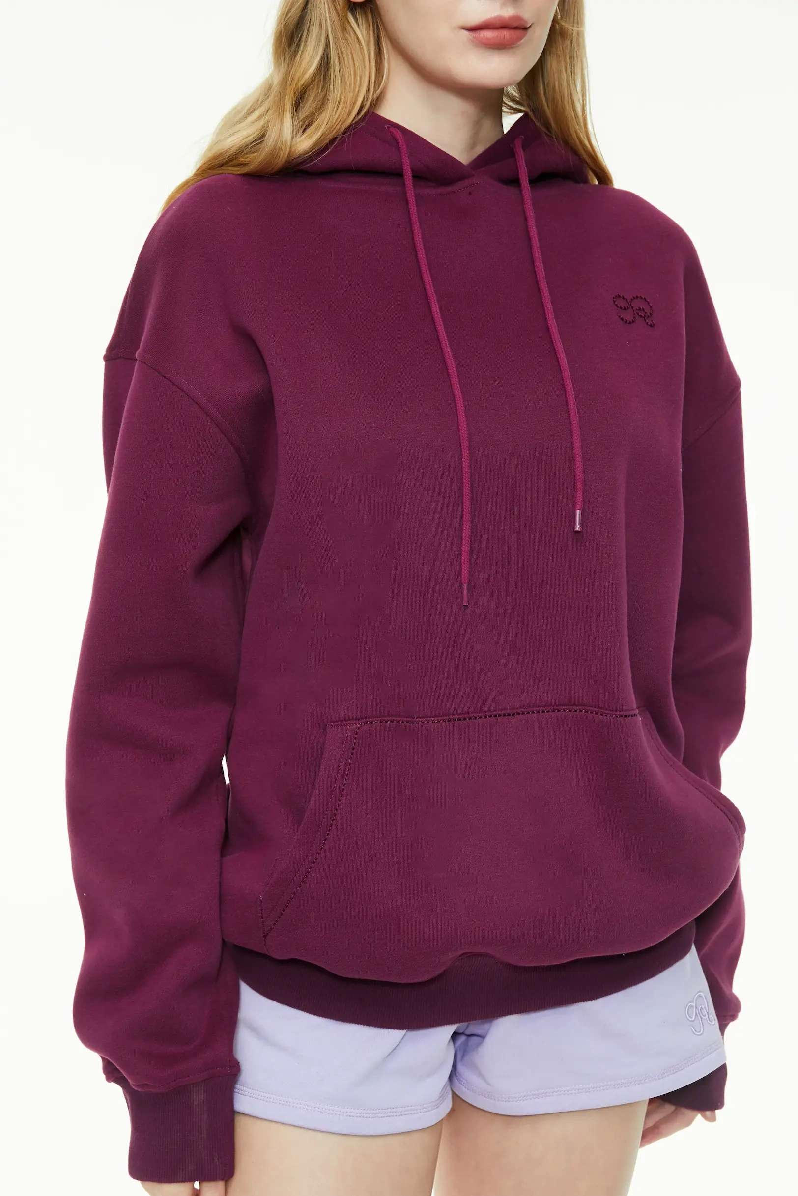 Basic hooded sweatshirt