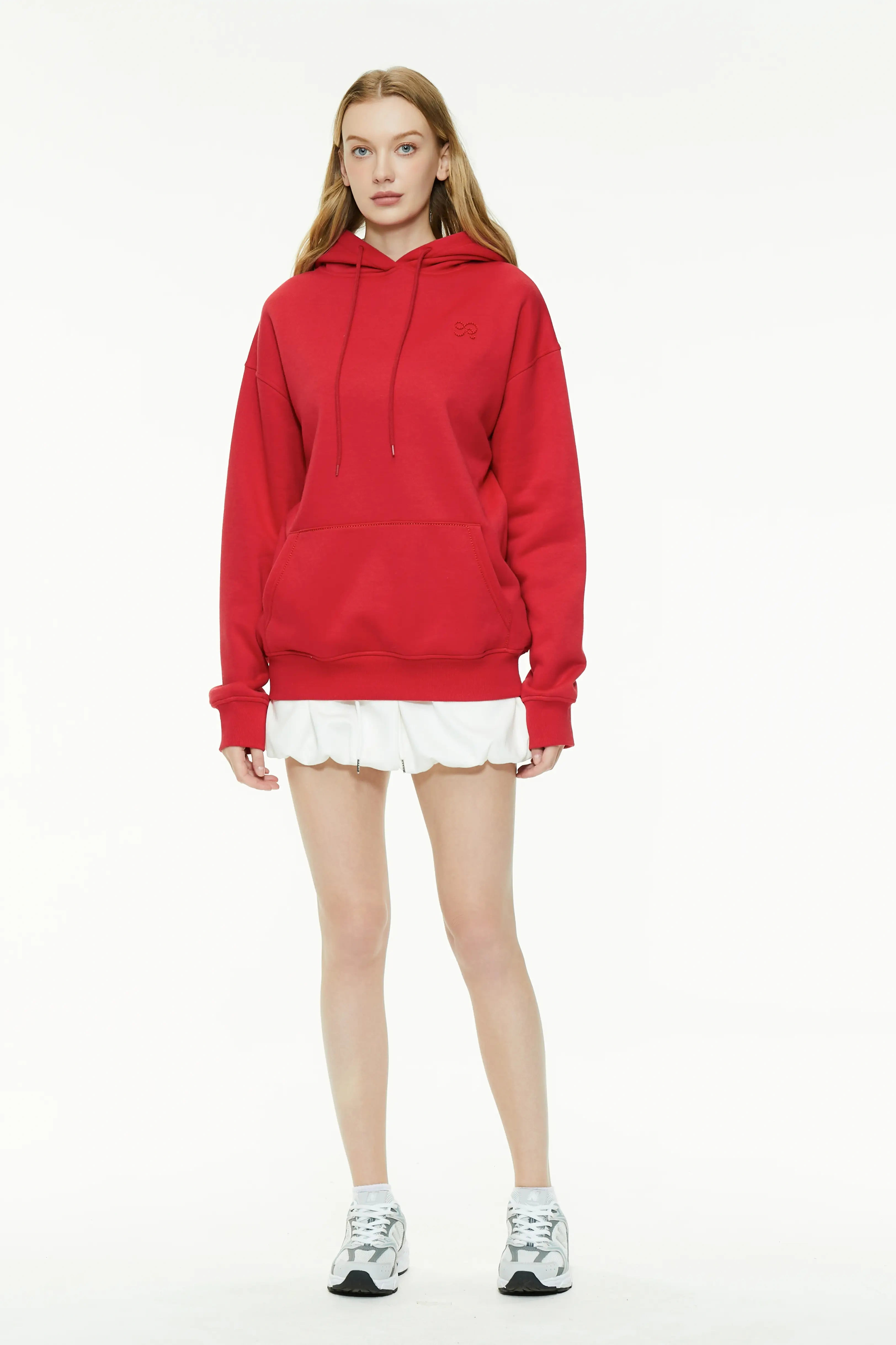 Basic hooded sweatshirt