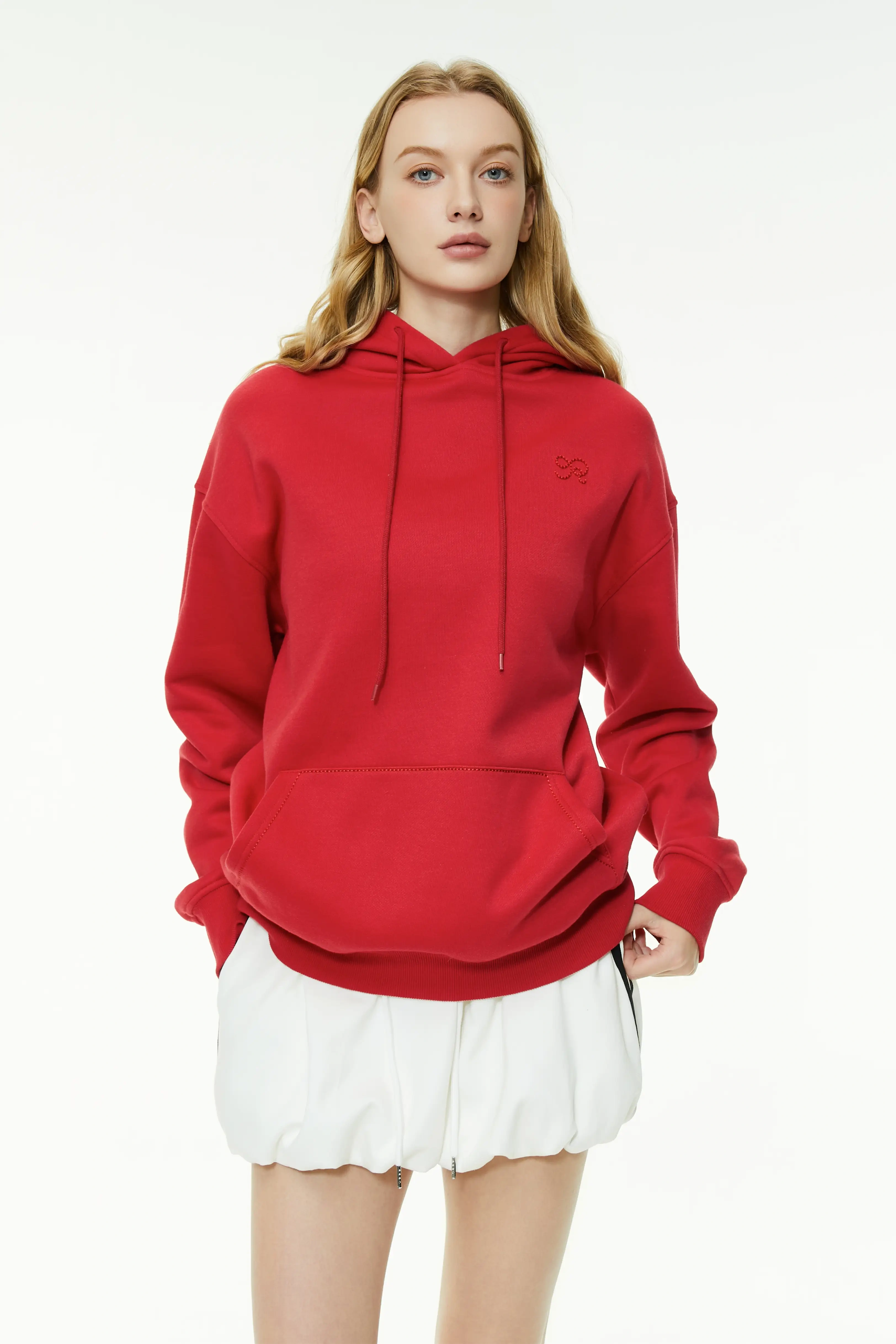 Basic hooded sweatshirt