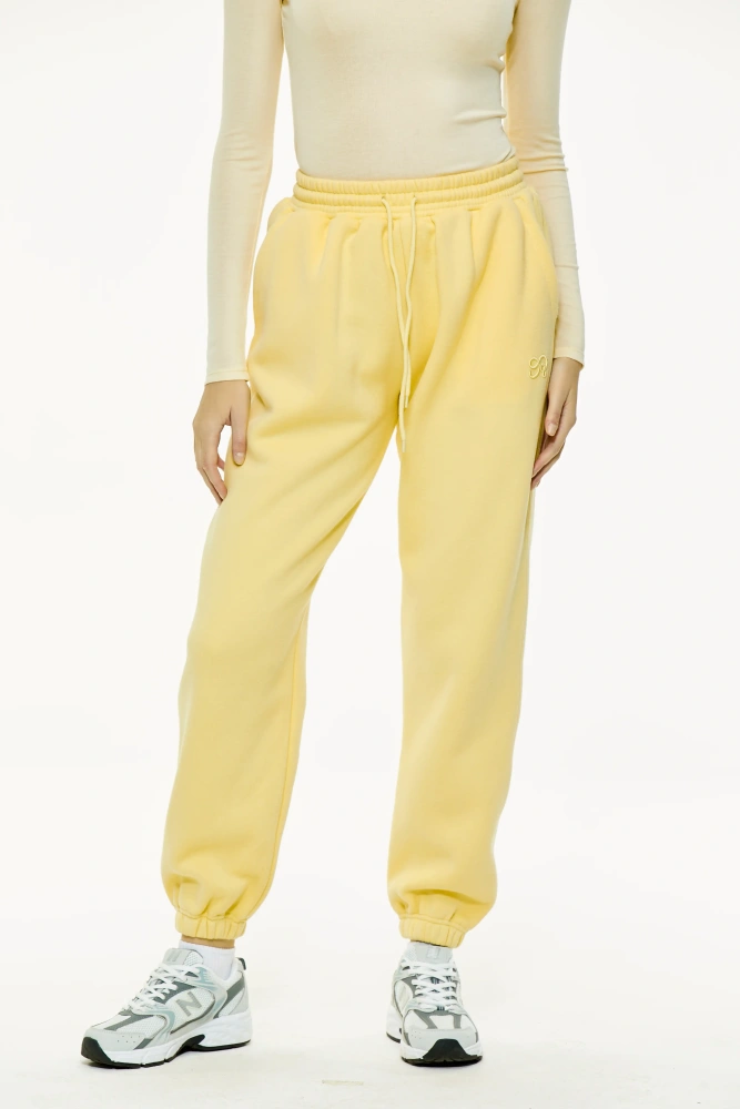 Casual loose-fitting sports pants