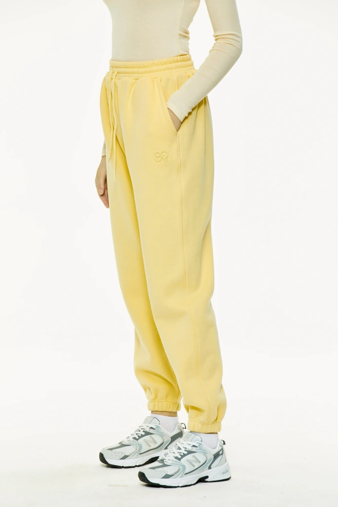 Casual loose-fitting sports pants