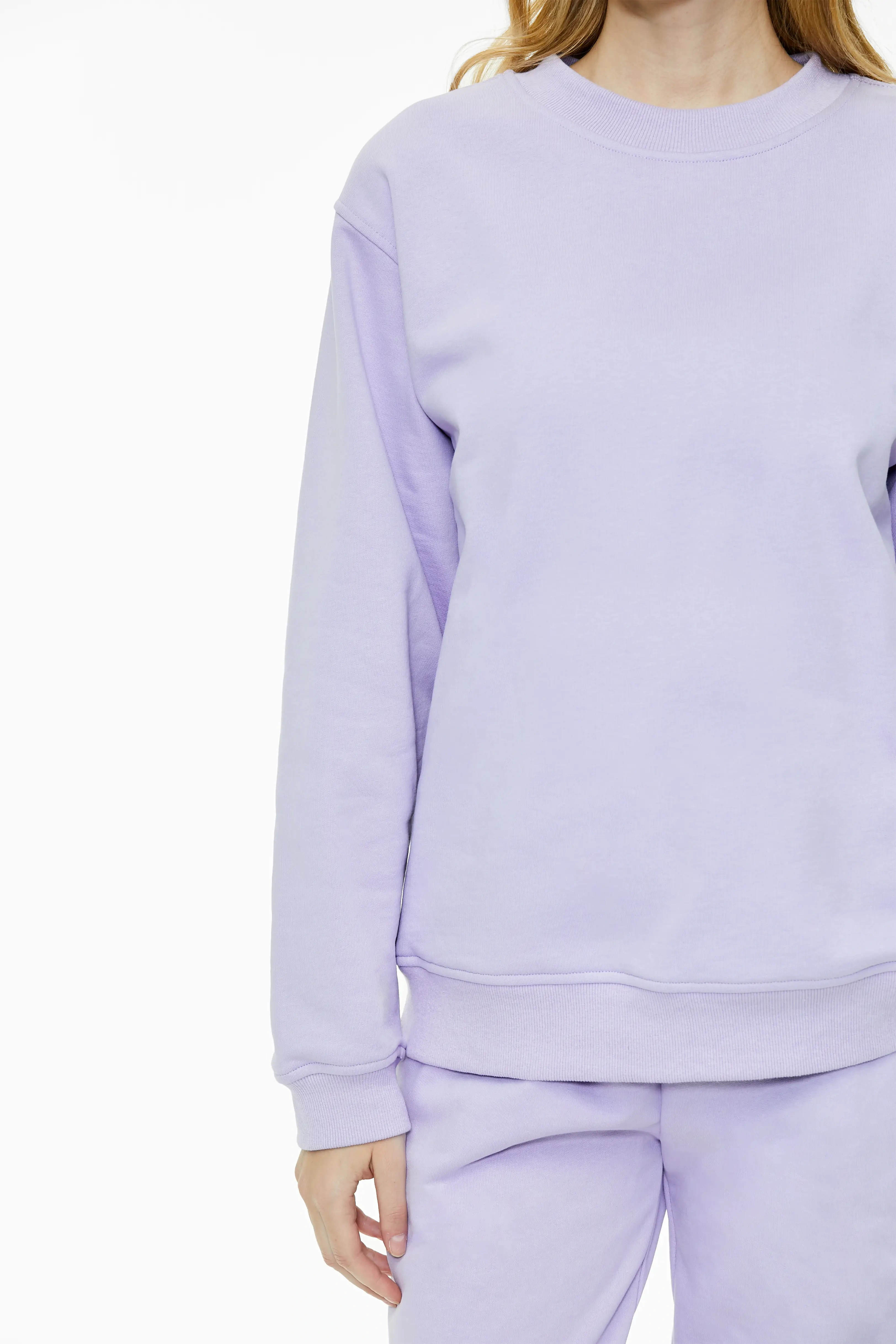 Multi-color basic sweatshirt