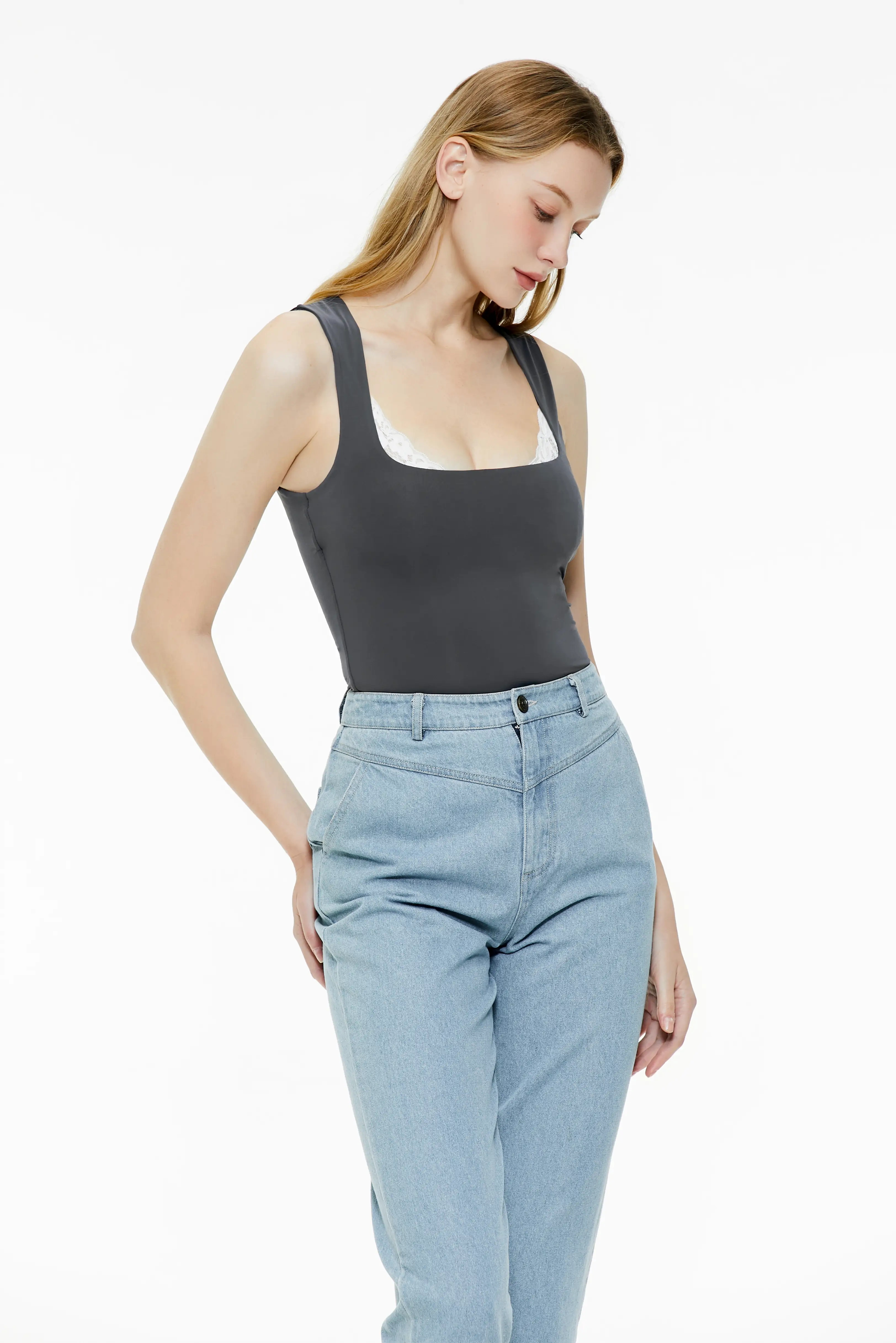 Lace square neck tight vest