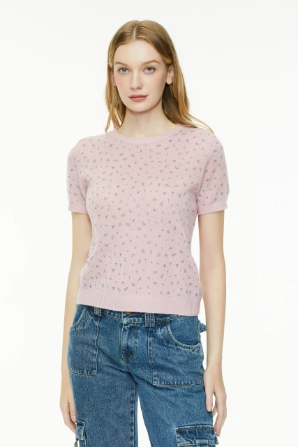 Blossom Pink Ditsy Floral Short Sleeve Knit Top | HELLO RUISEN