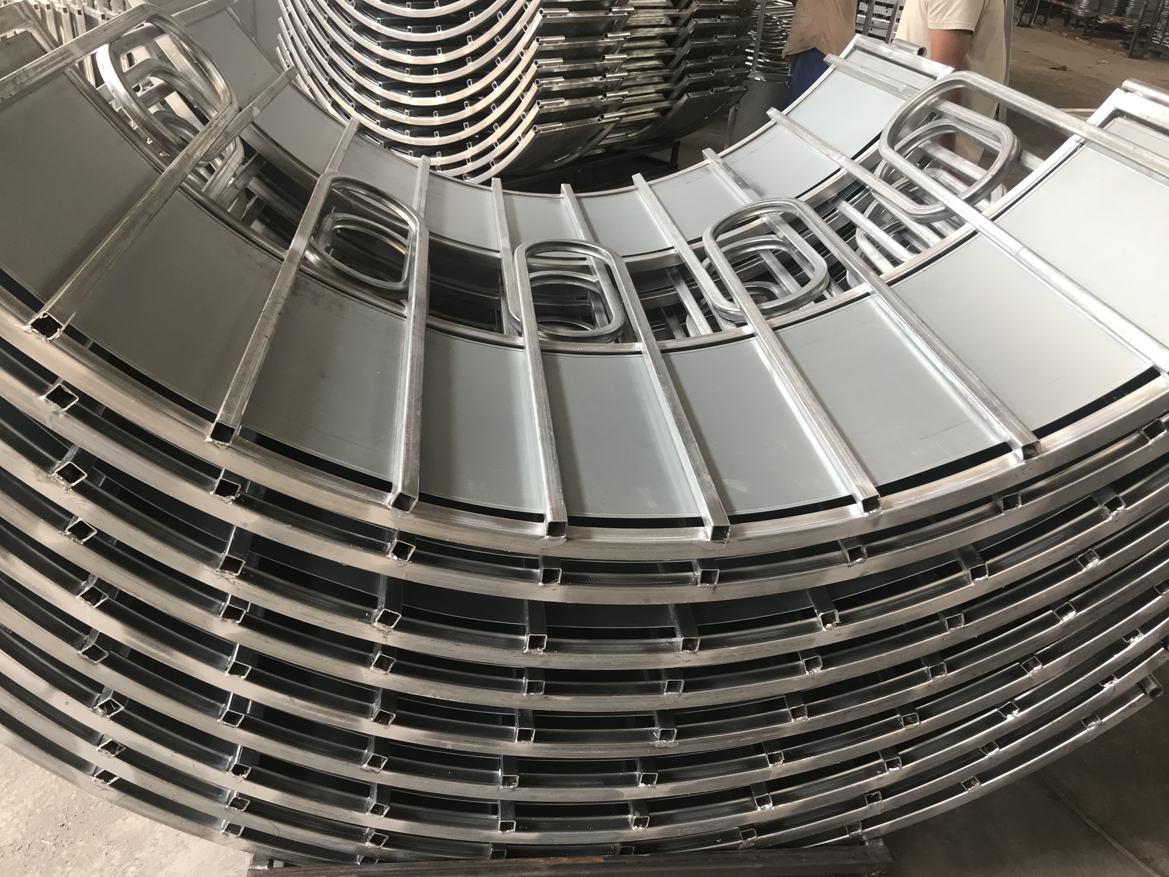 Round Hay Feeders