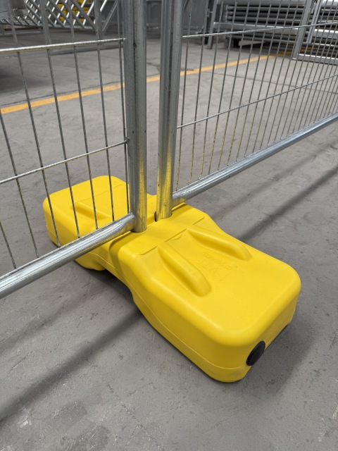 Fence Feet