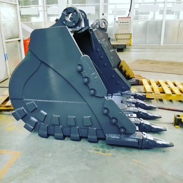 CNS SOURCE FACTORY DIRECT SALE TRENCH BUCKET FOR ROCK STONE EXCAVATOR