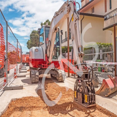 CNS MOUNTED HYDRAULIC ATTACHMENT VIBRATION RAMMER EXCAVATOR TAMPING PLATE COMPACTOR FIT FOR ALL KINDS DIGGER