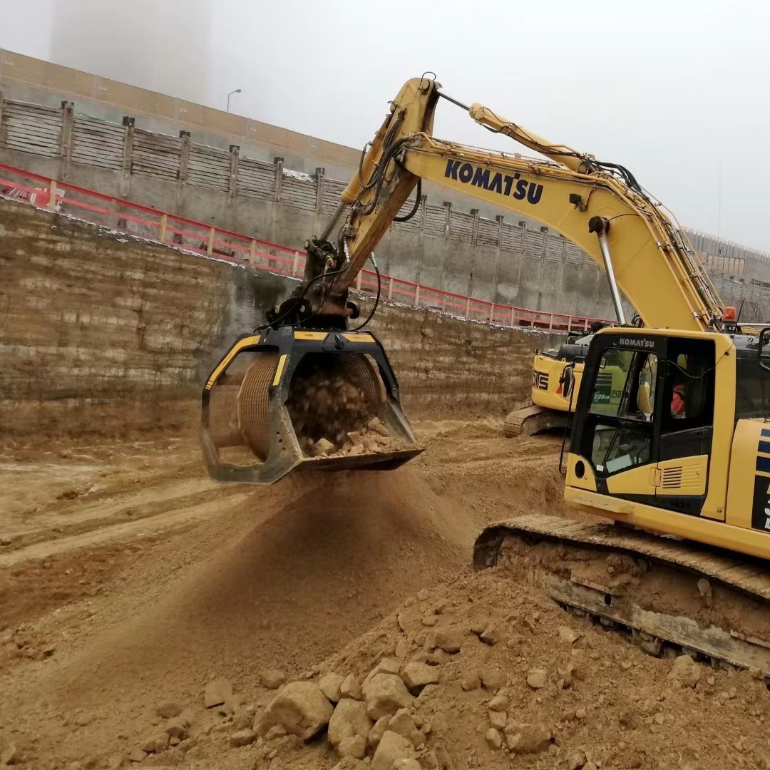 CNS CHINA CUSTOMISED SCREEN SIEVING SKELETON SKID STEER BUCKET FOR ROCK STONE SAND