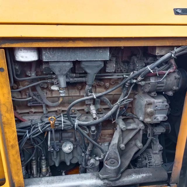 Used Hydraulic Liebhe (rr) Large Truck Crane Construction Machinery Second Hand All Terrain Crane Ltm1500