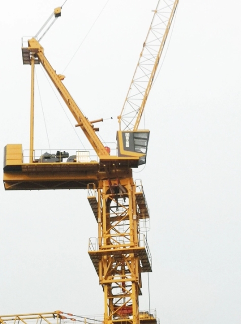 Second Hand Xc (MG) Xgl160-10s 10 Ton Chinese Brand Self Erecting Luffing Tower Crane Competitive Price for Sale