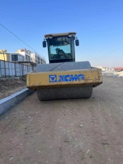 Top Brand Xc (MG) Second Hand 26 Ton Strong Power Road Roller Xs265js Ground Compactor for Asphalt Road