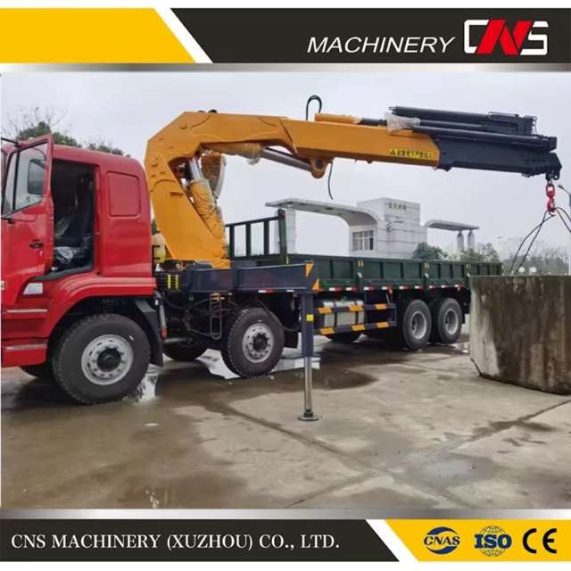 China Manufacturer 10 Ton Foldable Knuckle Boom Truck Mounted Crane Folding Arm Lifting Crane with Best Price
