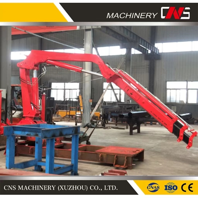 Factory Direct Sale 5 Tons Lifting Crane Knuckle Boom Truck Crane Folding Arm Hydraulic Truck Mounted Crane