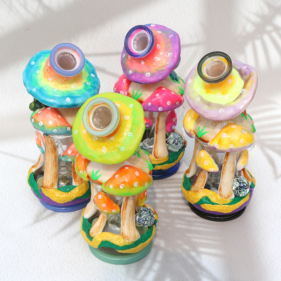 3D Hand Made Mushroom Design Glass Bong, Glass Water Pipe, with 14 MM Male Joint Quartz Banger