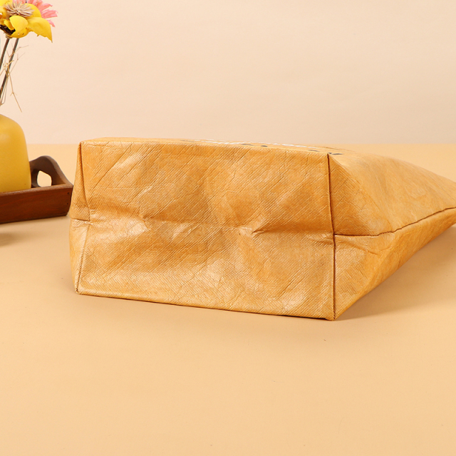 Custom Logo Printed Dupont Paper Bags - Blank, Large-Capacity Cultural and Creative Gift Bags, Washable, Crinkled Retro Kraft Paper Bags