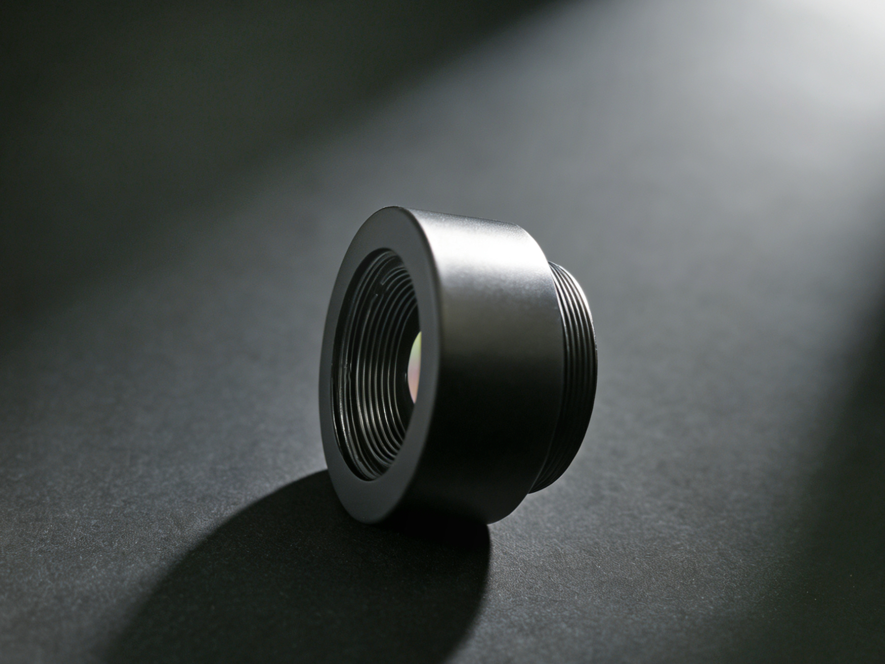 9mm/F1.0