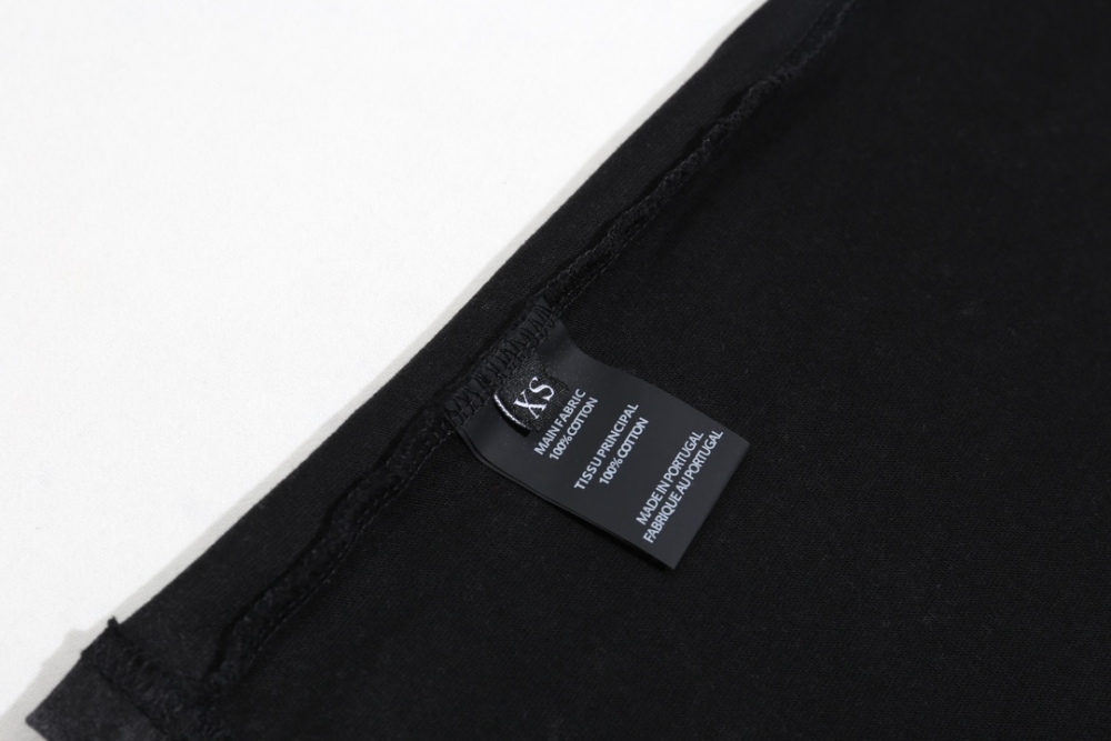 ФУТБОЛКИ Vetements