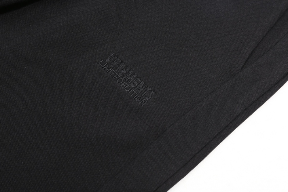 БРЮКИ    Vetements