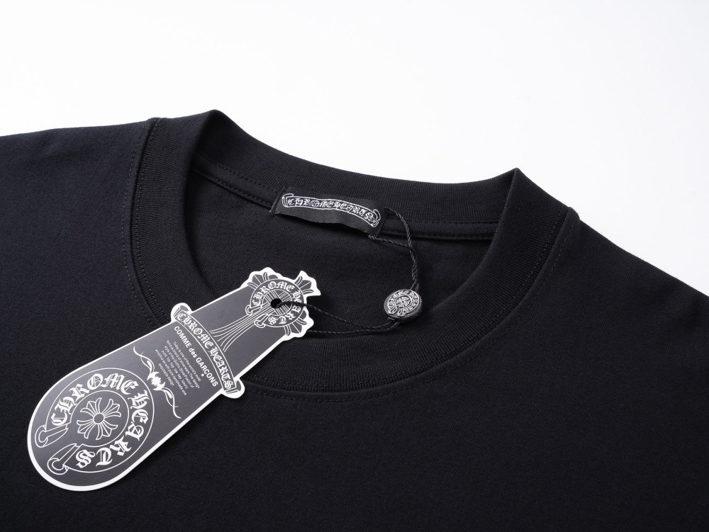 ФУТБОЛКИ  Chrome hearts