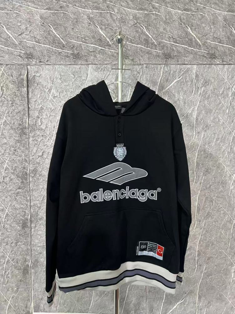 ХУДИ  Balenciaga