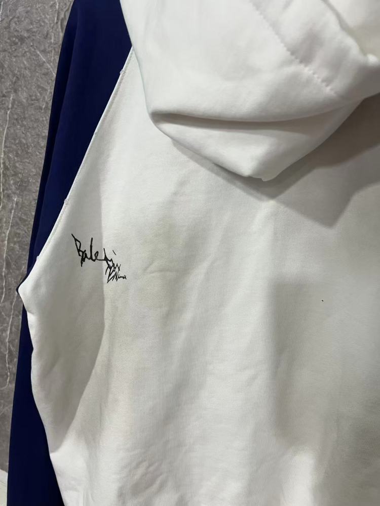 ХУДИ Balenciaga