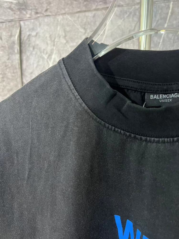ФУТБОЛКИ Balenciaga