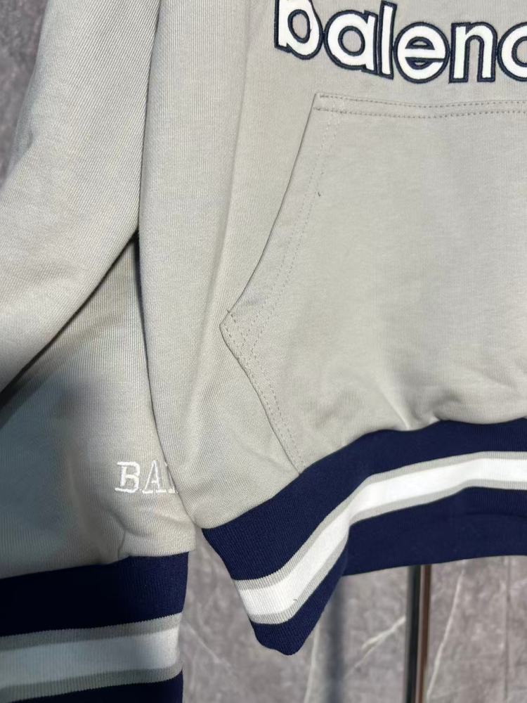 ХУДИ Balenciaga